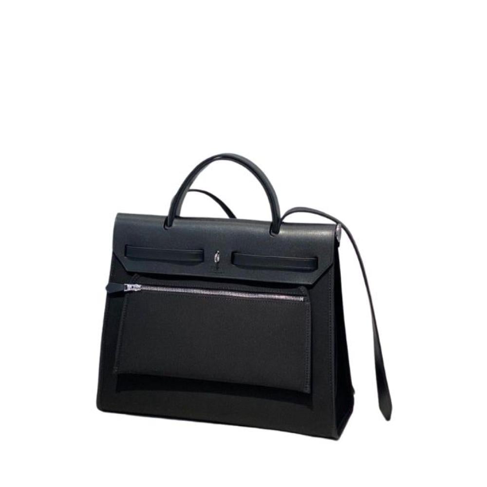 حقيبة هيرباج توال 31 بقماش وجلد أسود من ايرميز
