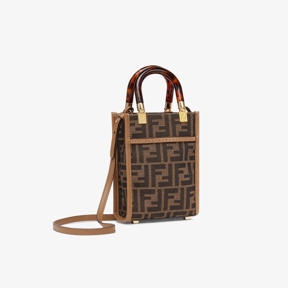 شنطة فندي صن شاين شوبر لوقو ميني - بني