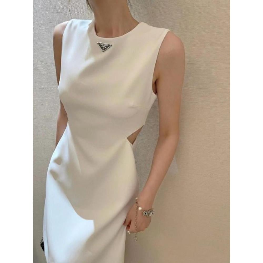 فستان برادا بدون أكمام بخصر مثلث ربيعي وصيفي