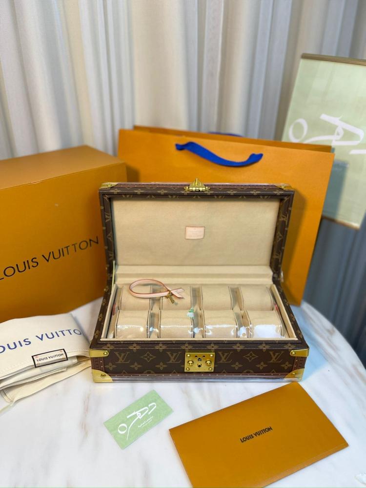 حقيبة لحفظ الساعات - 8 ساعات من لويس فيتون