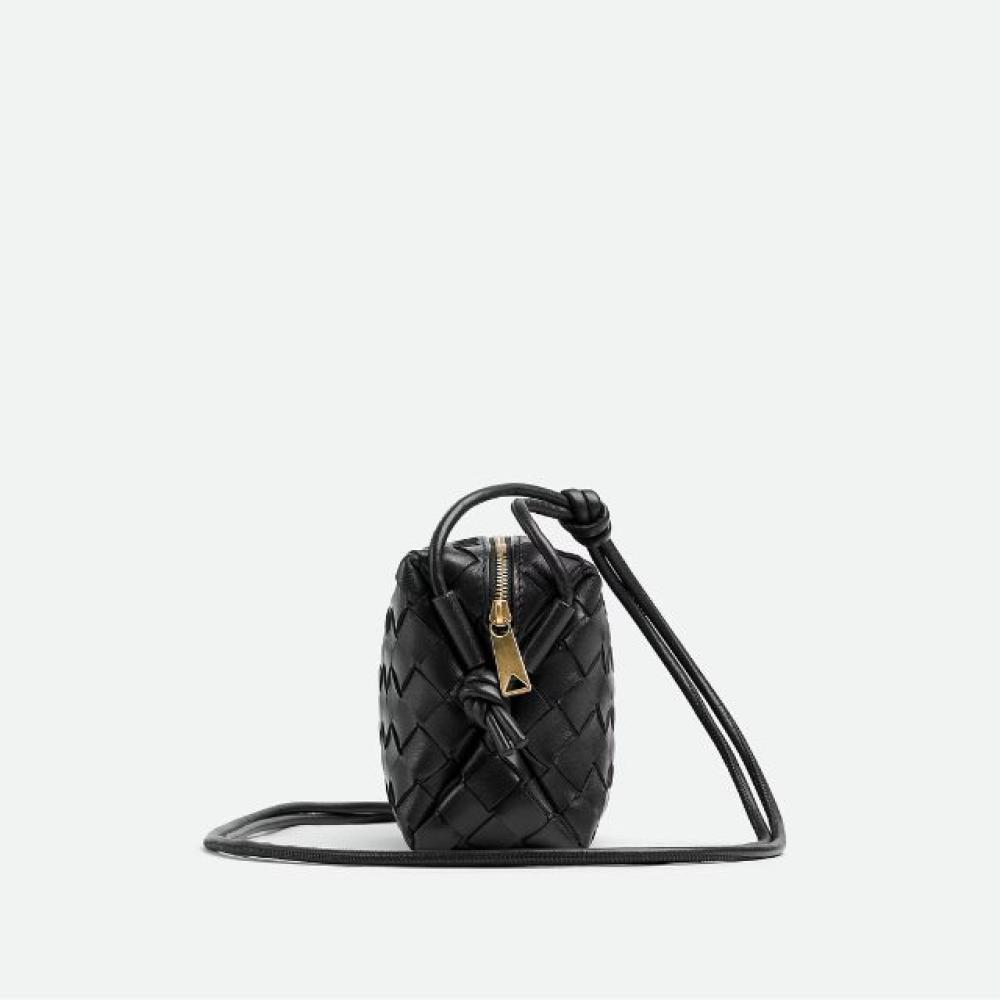 حقيبة كاميرا ميني لوب كروس بودي من الجلد المجدول - أسود