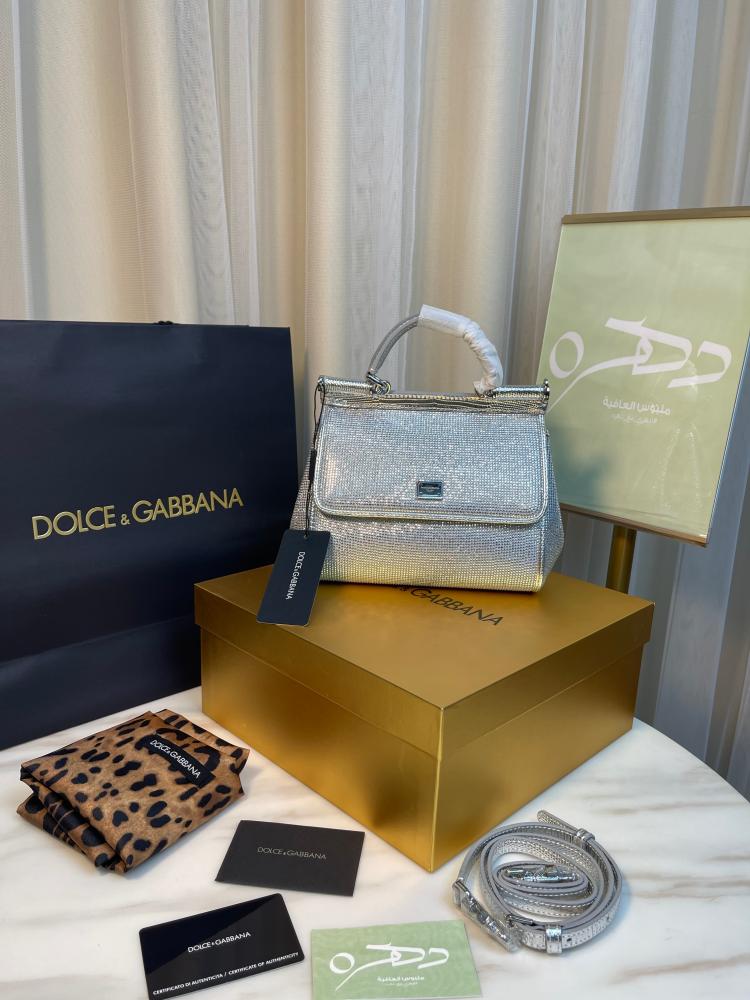 شنطة سيسيلي كيم دولتشي أند غابانا ساتان بمقبض علوي