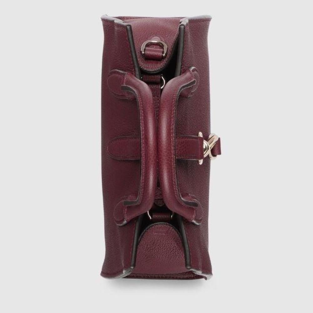 حقيبة يد واسعة بالحجم الصغير مع إغلاق بخطاف من قوتشي