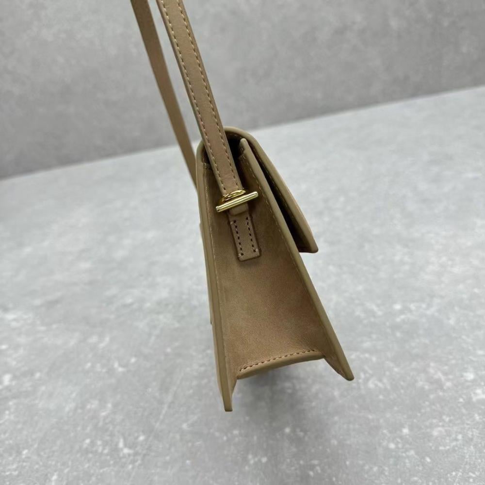 حقيبة لو جراند بامبينو نوبوك من جاكيموس