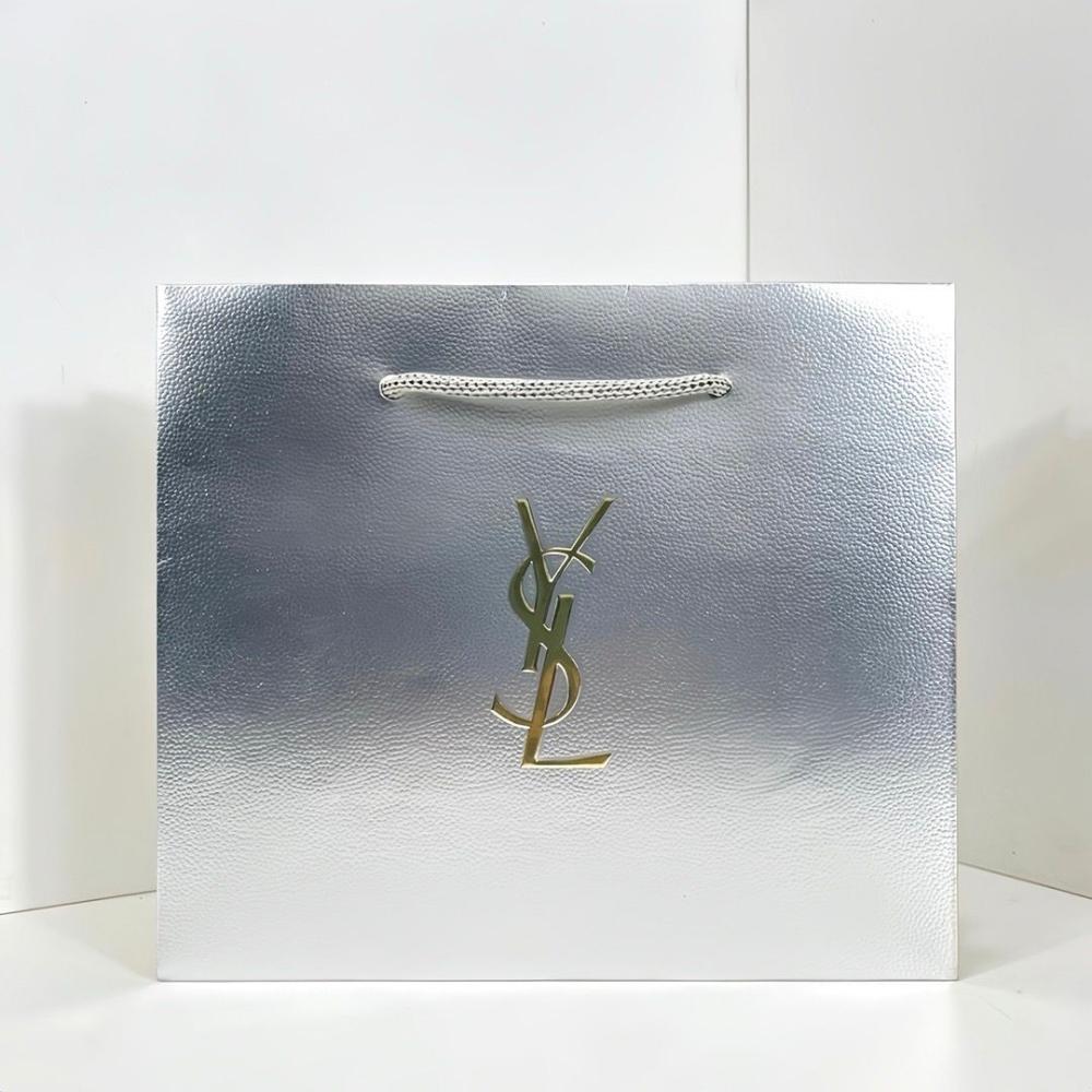 مجموعة أحمر الشفاه Yves Saint Laurent - إصدار فاخر