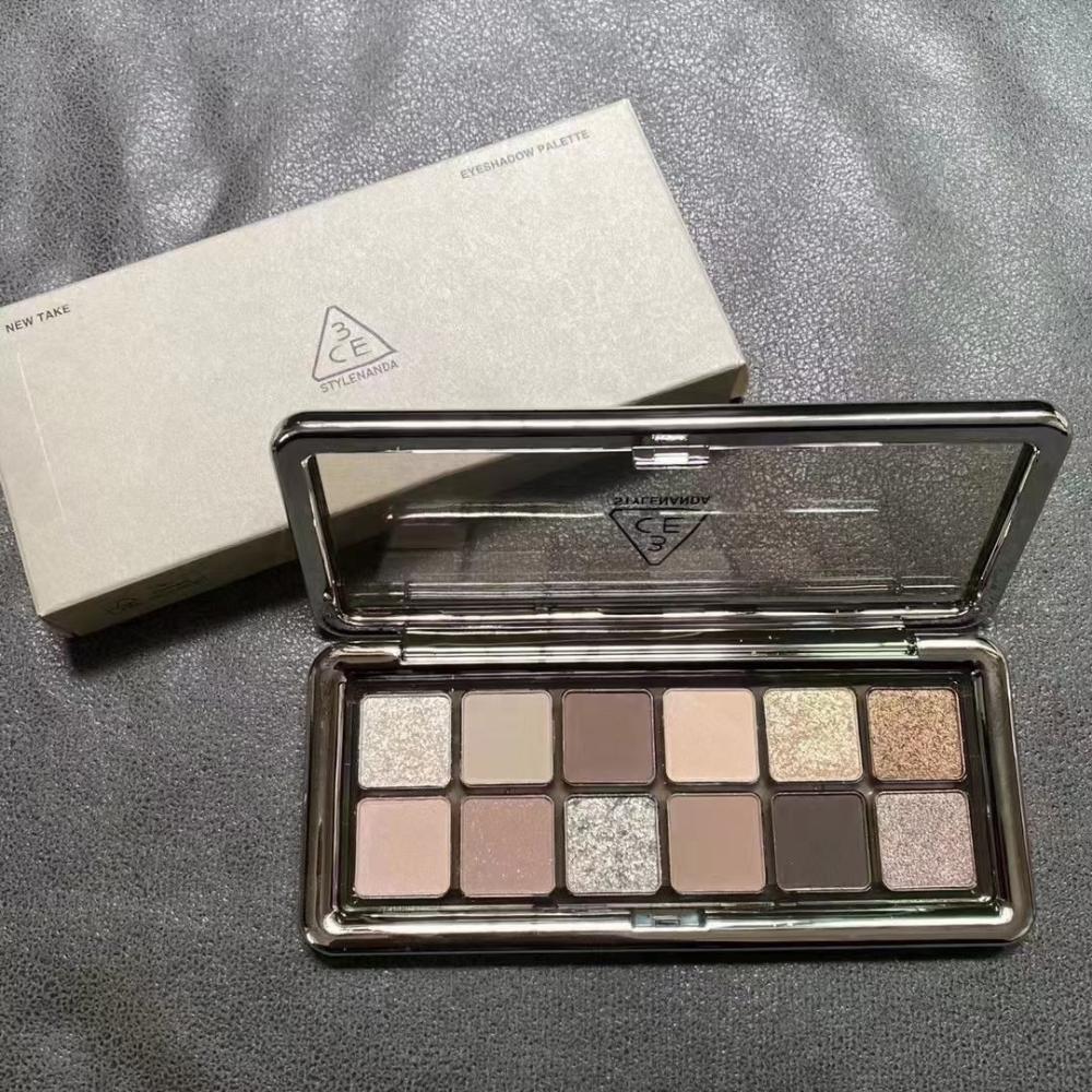 لوحة ظلال العيون البراقة من 3CE