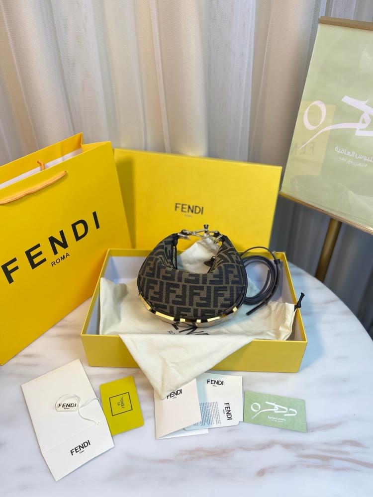 حقيبة يد فندي جرافي Fendigraphy ميني  - بني