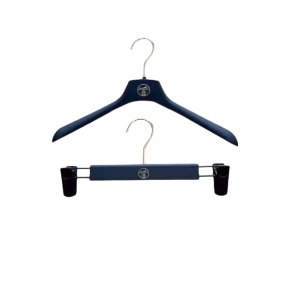 2 معلاق ملابس بلاستيكي من Hermès