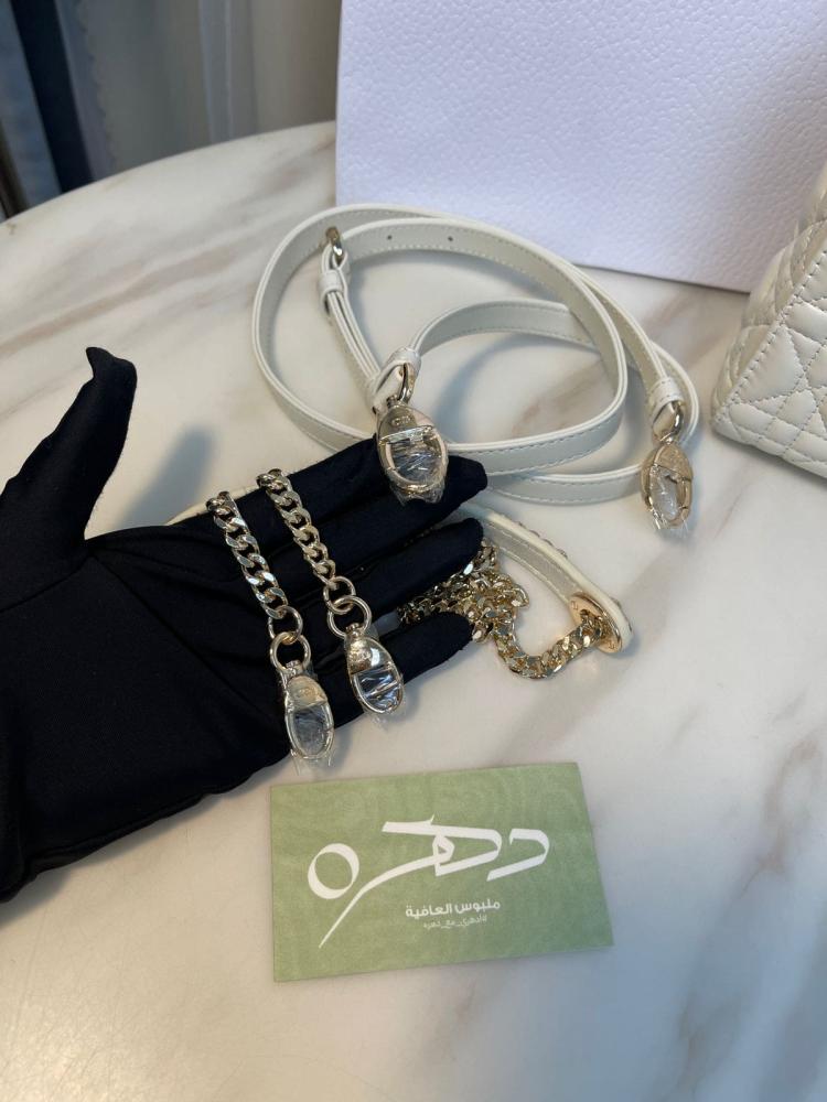 شنطة ديور Mini Lady - أبيض مع هاردوير ذهبي