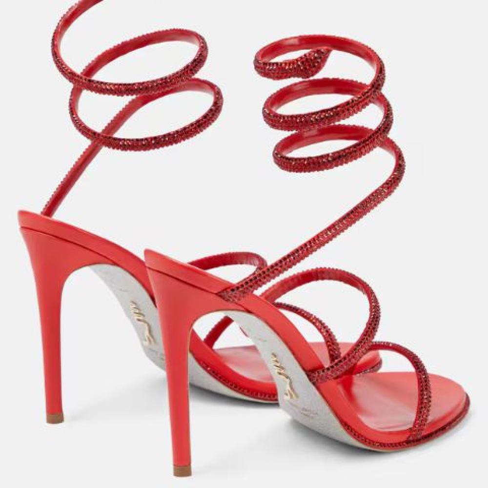 صندل كليو العالي المزين بالكريستال من رينيه كوفيلا