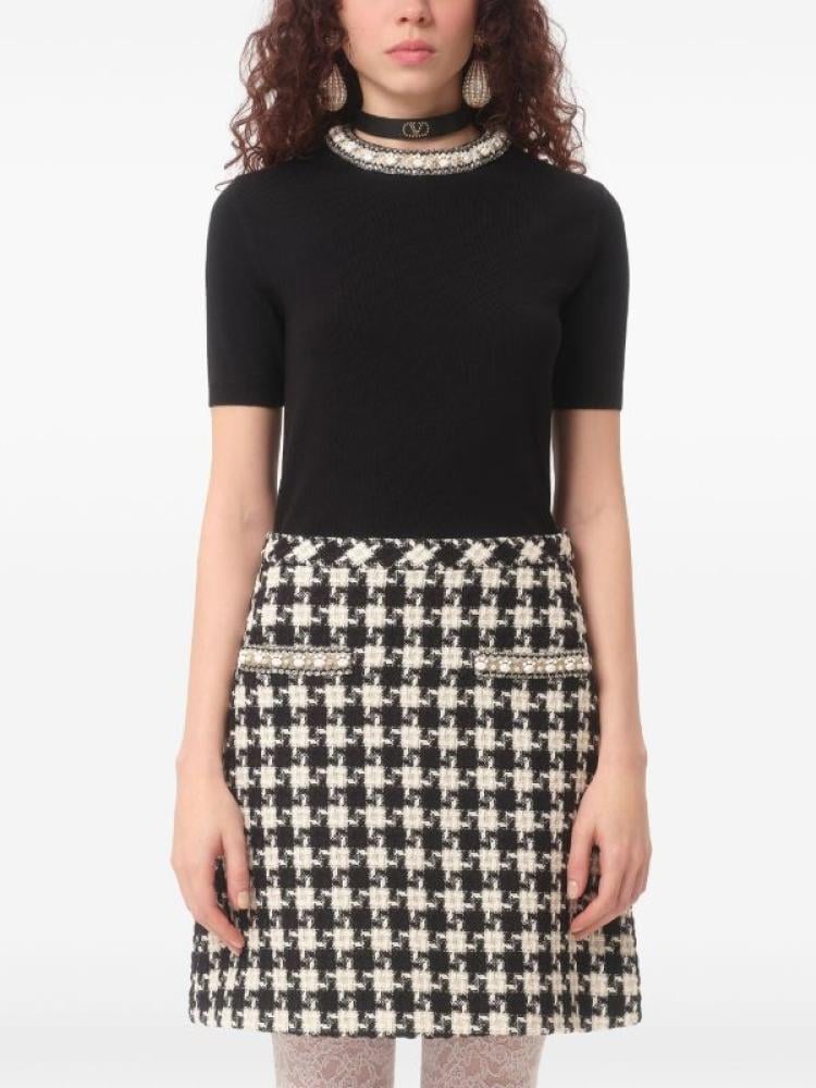 سترة فالنتينو غارافاني الصوفية المطرزة