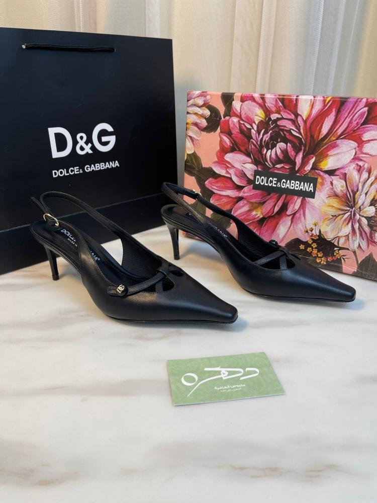 حذاء دولتشي آند غابانا بكعب باللون الأسود