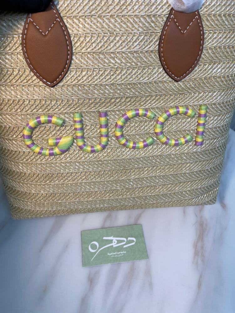 حقيبة يد وكتف ميني من القش من قوتشي