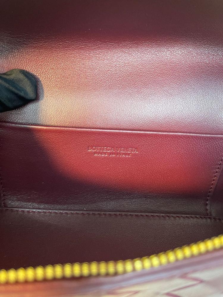 حقيبة بانغ بانغ فانيتي الجلدية من بوتيغا فينيتا - برغندي