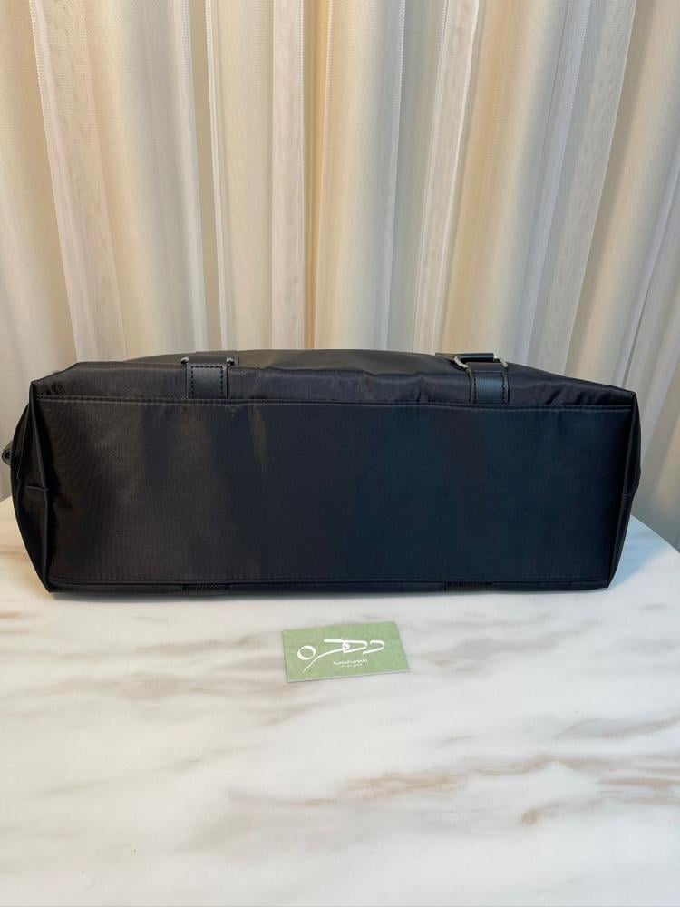 حقيبة اليوغا للياقة البدنية من alo yoga