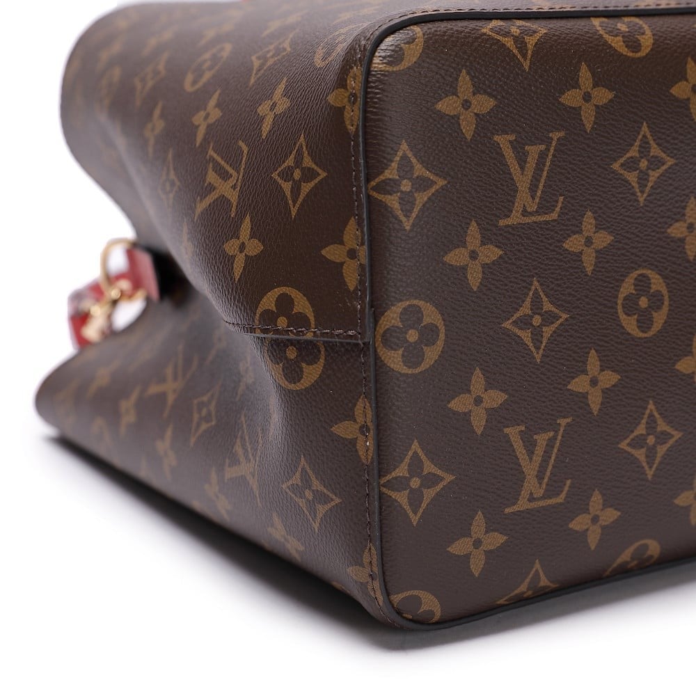 شنطة لويس فيتون نيونوي إم إم حروف - بني وأحمر