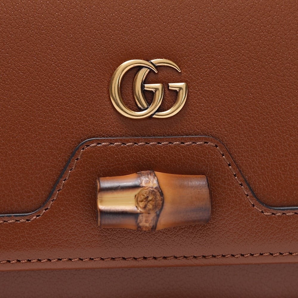 حقيبة Diana المعلقة بسلسلة من قوتشي - هافان