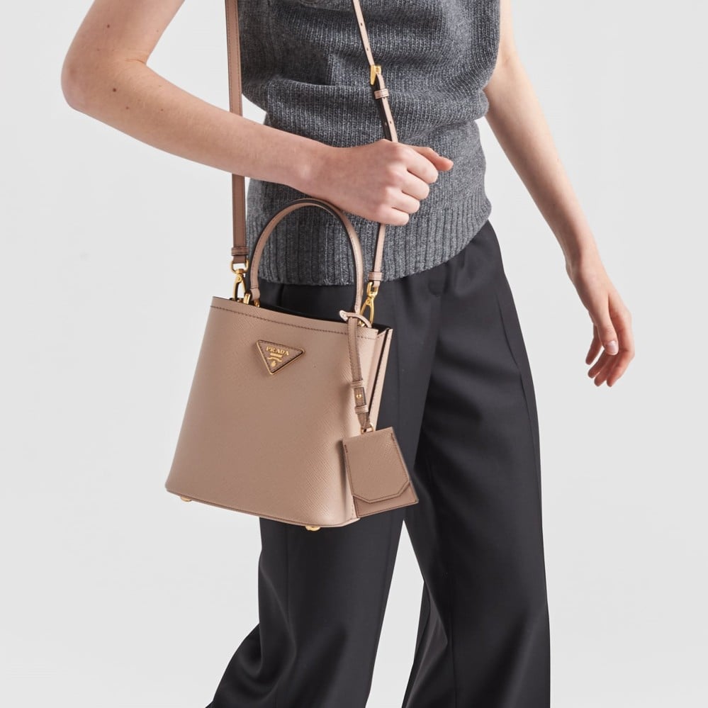 شنطة برادا بانيير سافيانو سمول - وردي فاتح