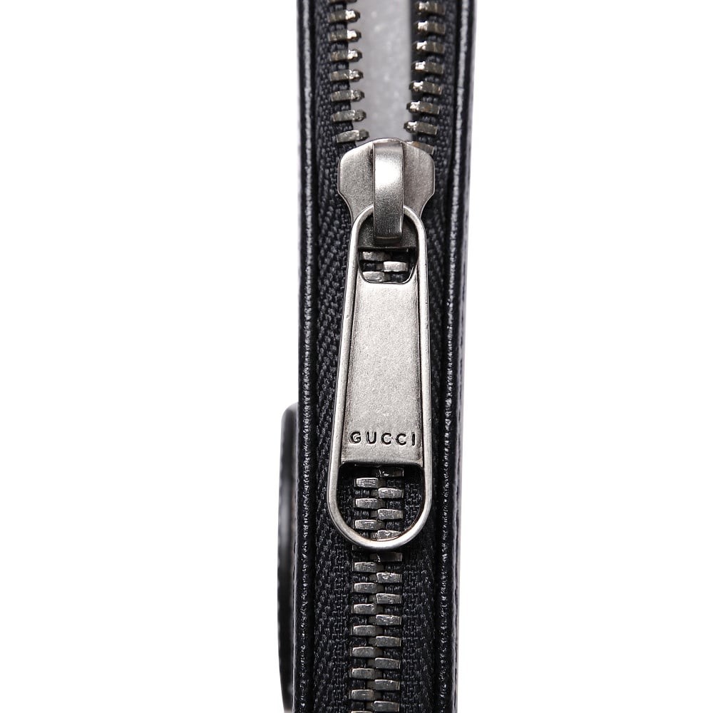 باوتش قوتشي جي جي سوبريم - بيج وأسود