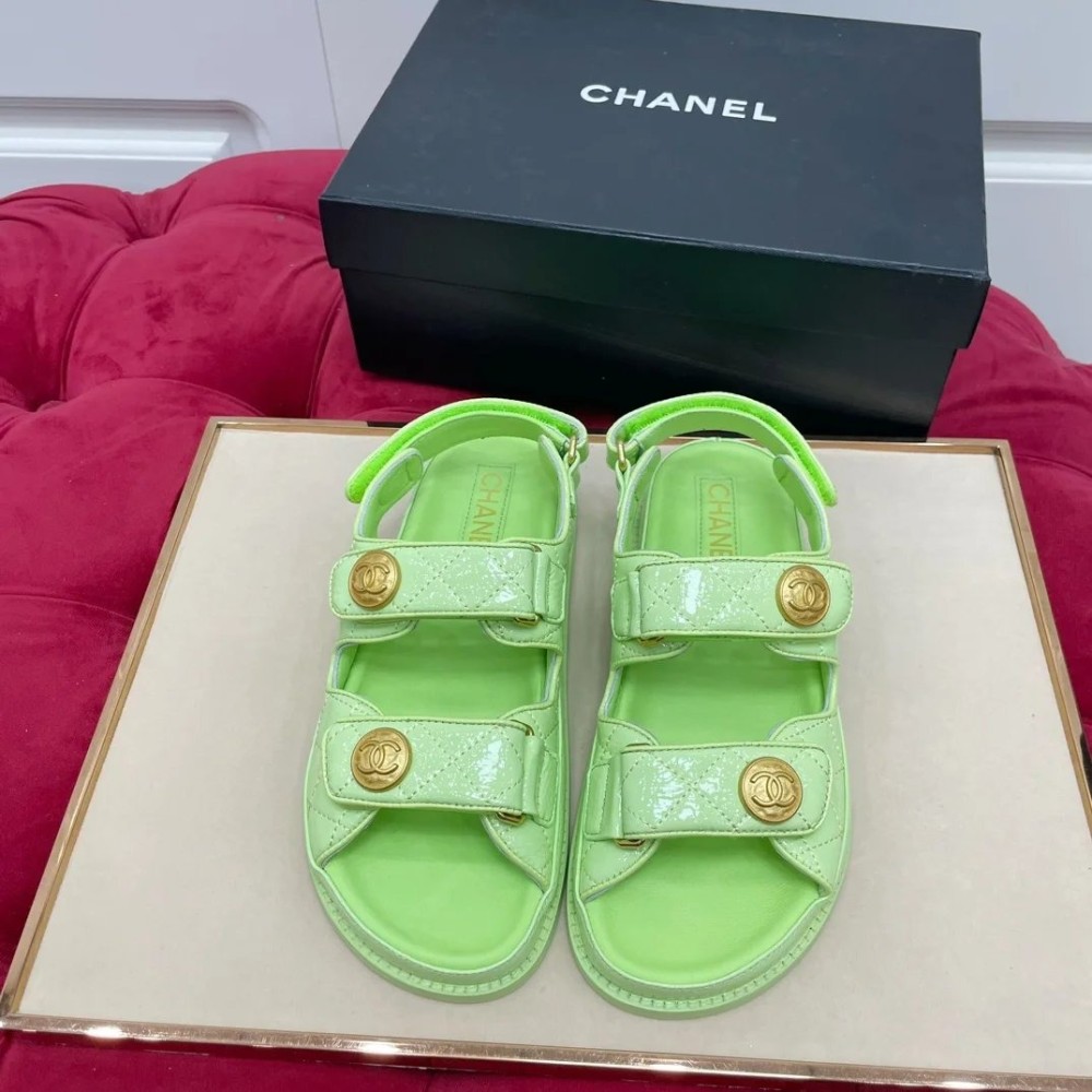 شانيل Laminated صاندل