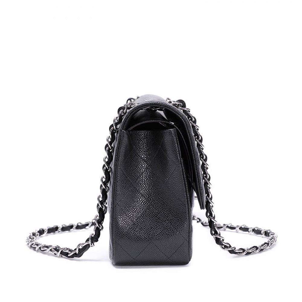 شنطة شانيل كلاسيك كافيار 30 سم - أسود وفضي