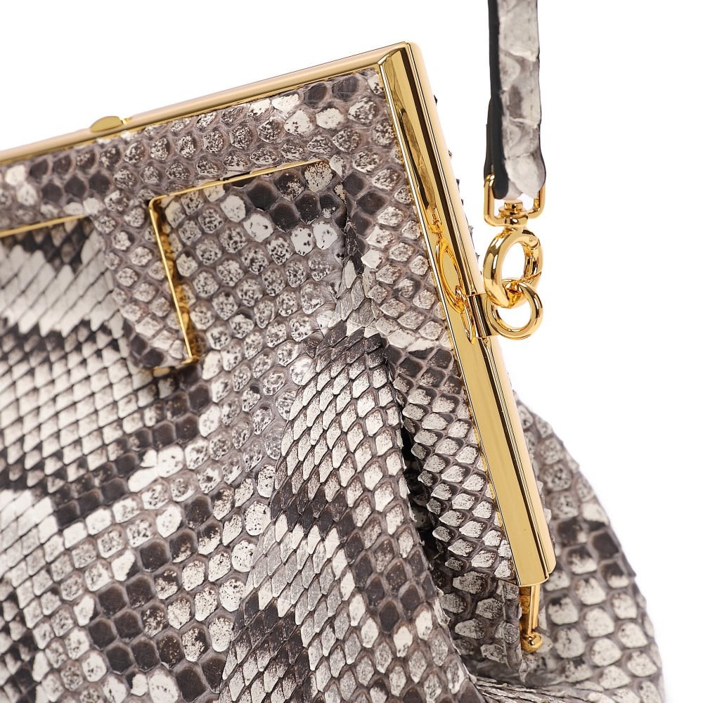 شنطة فندي فرست ثعبان - بني وبيج