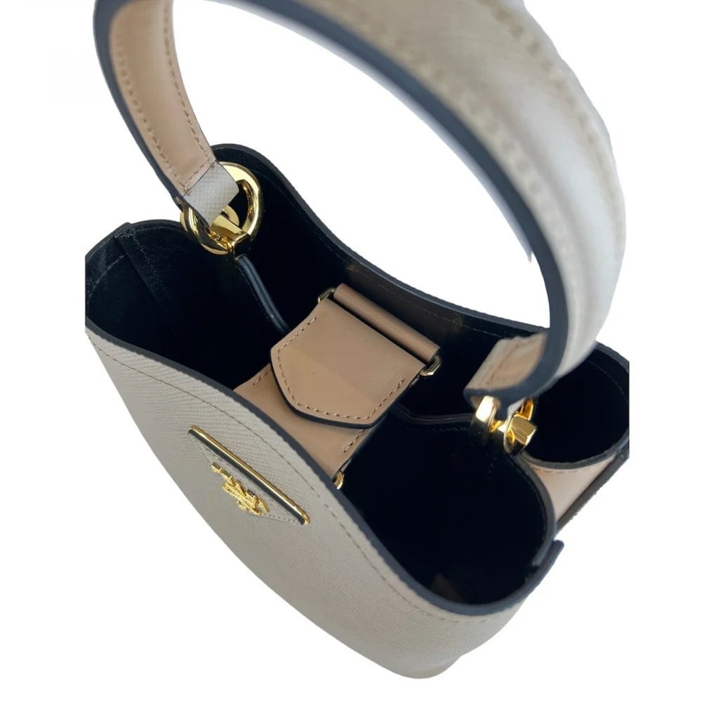 شنطة برادا بانيير سافيانو سمول - بني فاتح