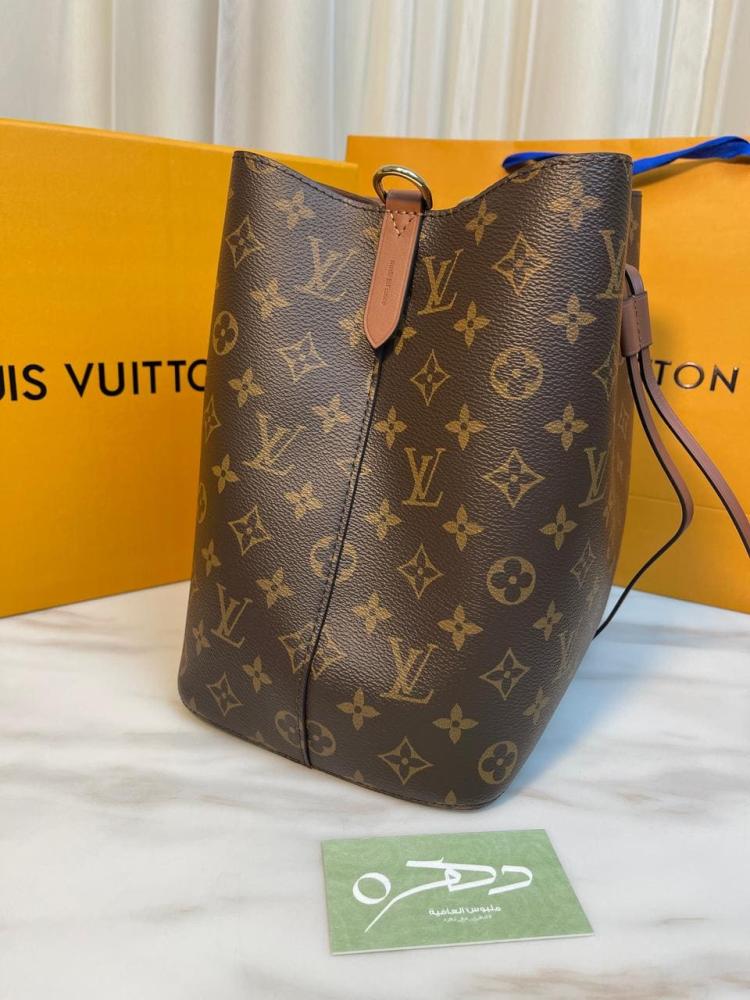 شنطة لويس فيتون نيونوي إم إم حروف - بني