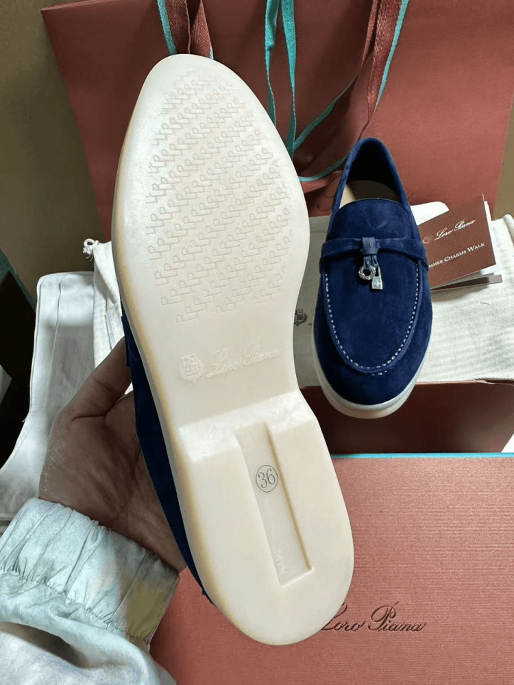 لوفر نسائي من Loro Piana - نيلي