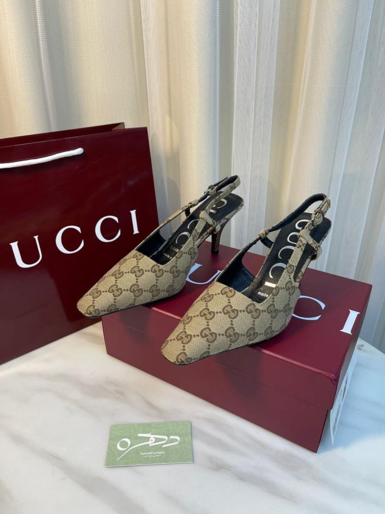 صندل قوتشي جي جي سلينقباك كانفس بكعب 7.5 سم - بيج