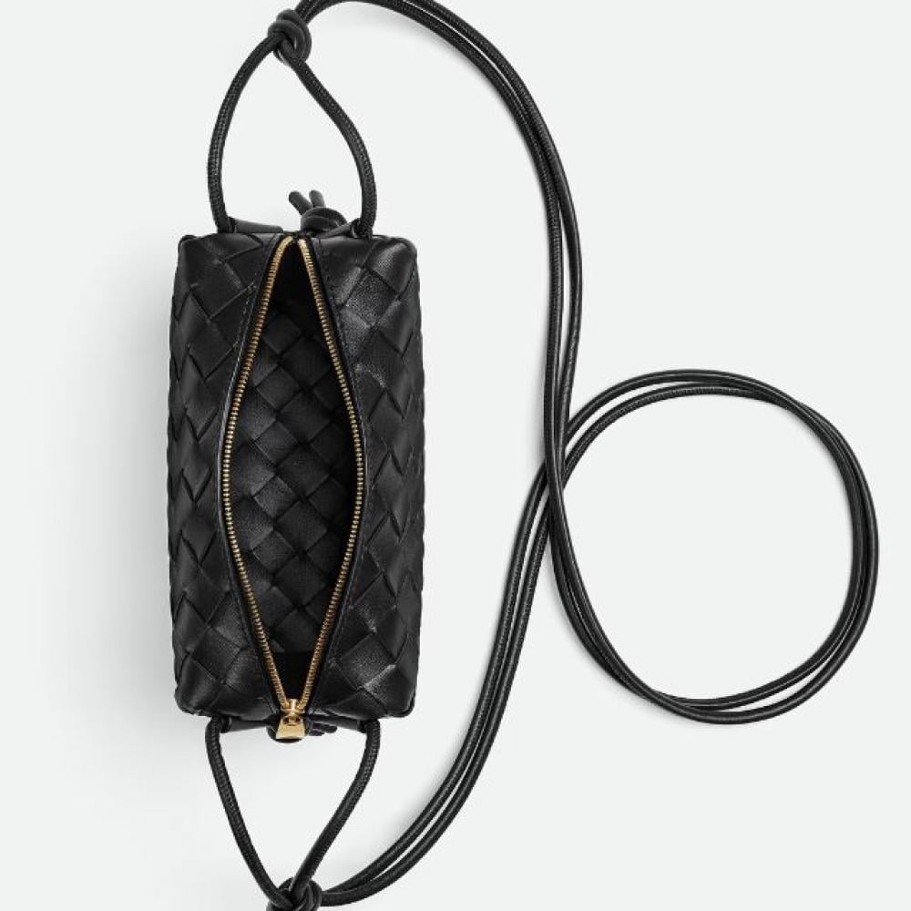 حقيبة كاميرا ميني لوب كروس بودي من الجلد المجدول - أسود