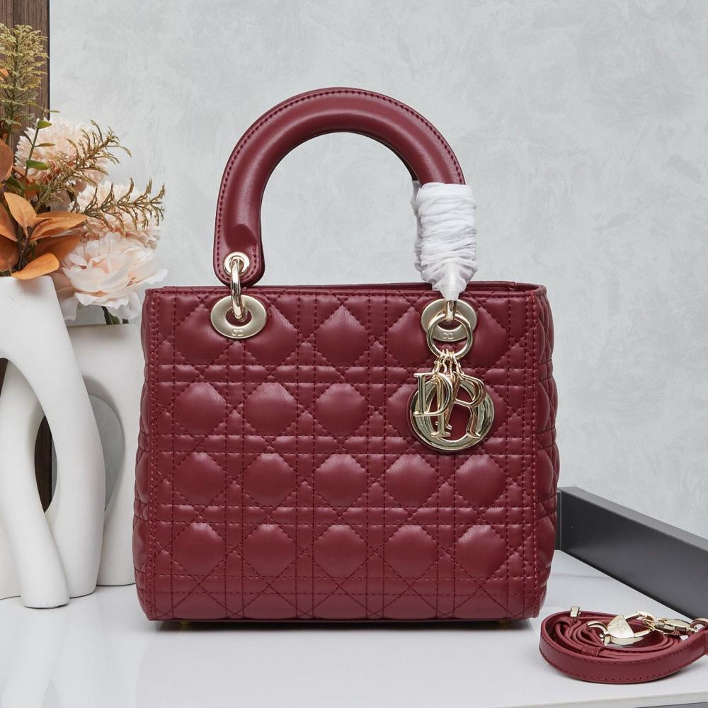 حقيبة ليدي ديور كبيرة 24 سم من كريستيان ديور - برغندي