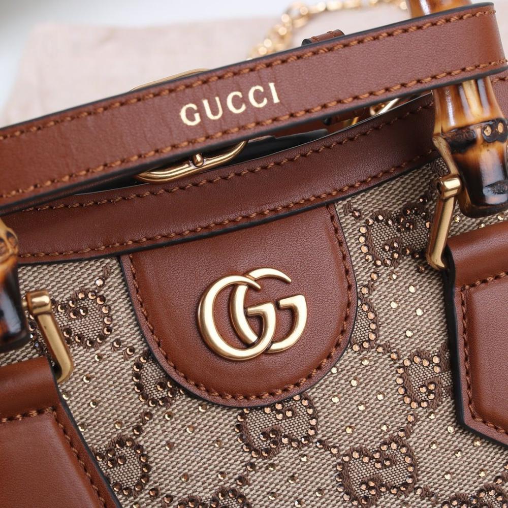 حقيبة يد توت ديانا من قوتشي بشعار G باللون البني