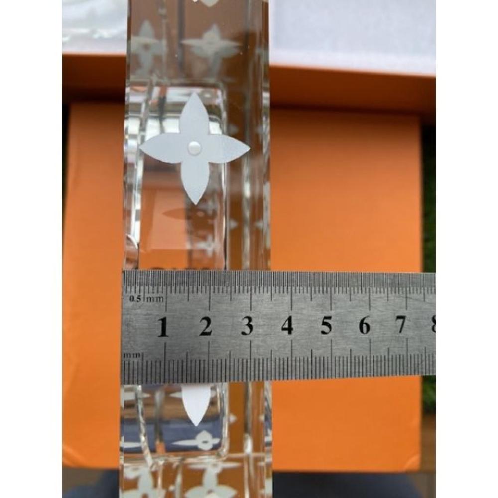 منفضة سجائر كريستال LV من لويس فيتون