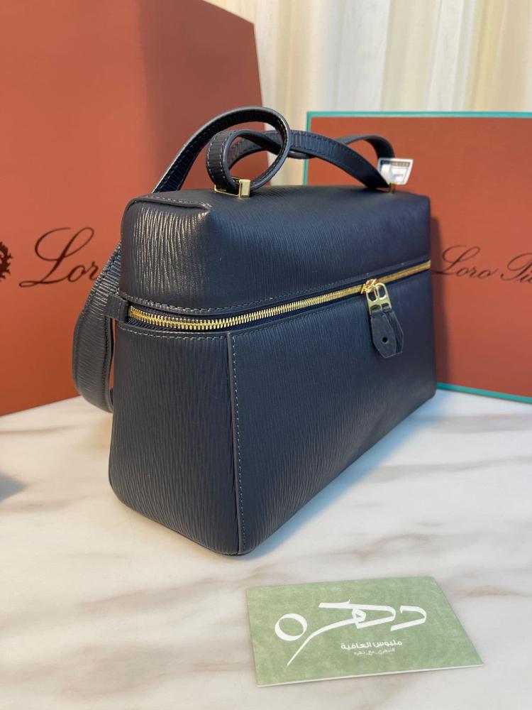 حقيبة لورو بيانا Extra Bag L27 -مقاس 27