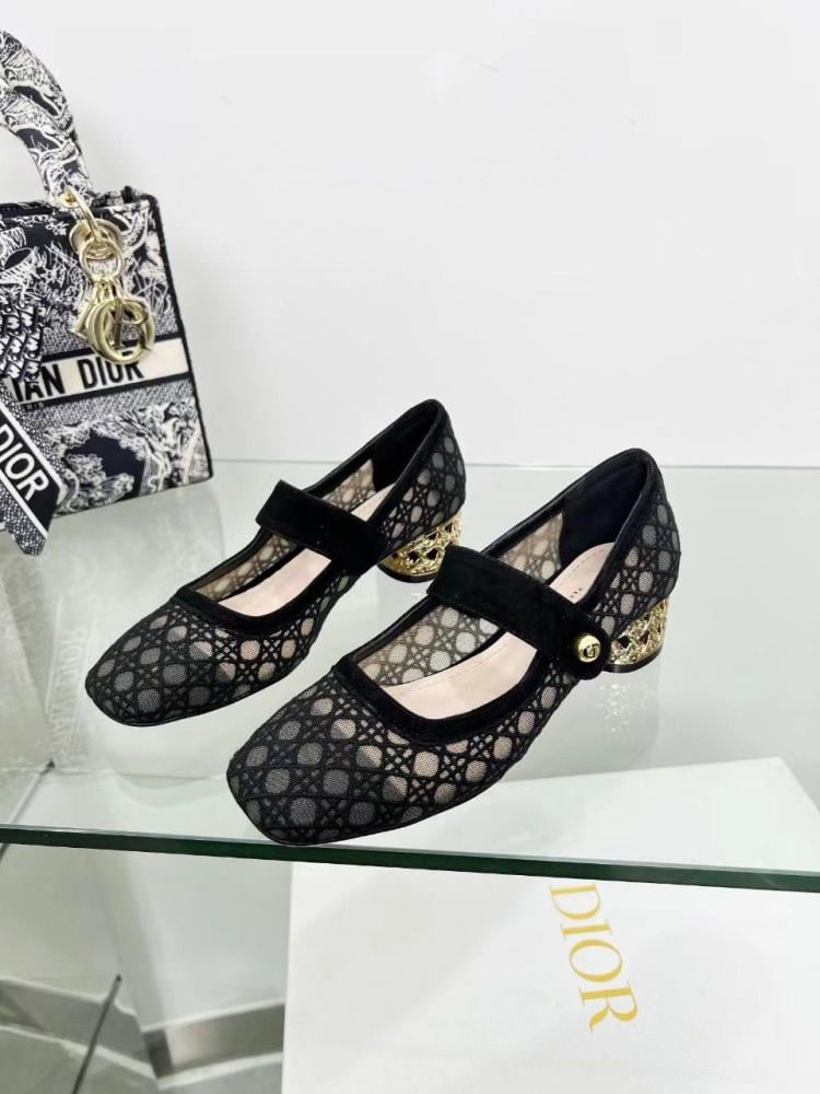 حذاء ديور أيكون بومب شبكي شفاف بنقش كاناج أسود