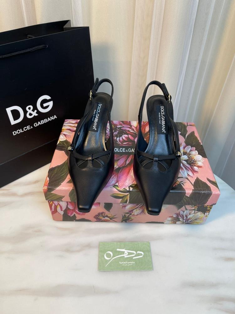 حذاء دولتشي آند غابانا بكعب باللون الأسود