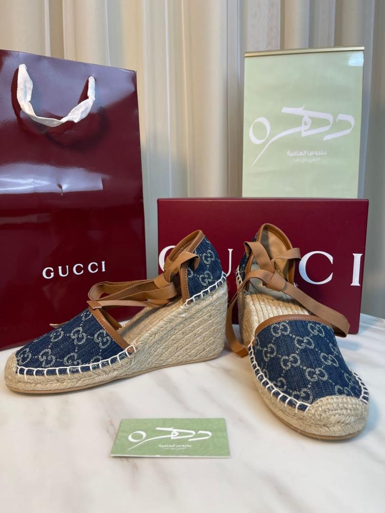 صندل "Pilar Double G" من غوتشي للنساء