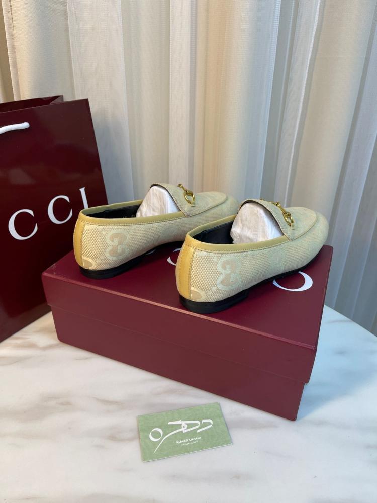 حذاء لوفرز غوتشي