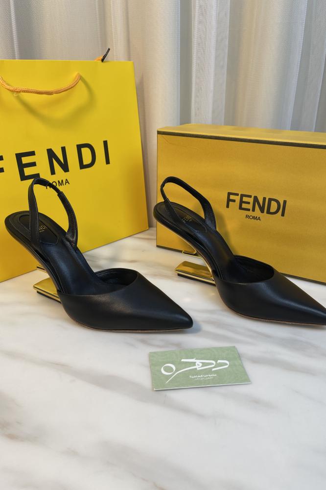 حذاء فندي جلدي بكعب منحوت 10 سم