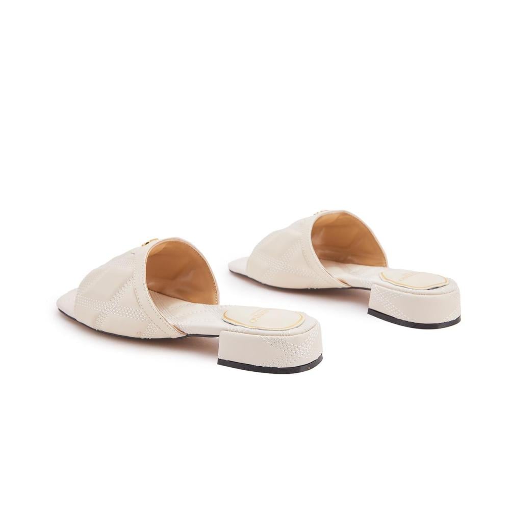 حذاء كويلتي 67 مفتوح جلد مبطّن بكعب 25 مم من فالنتينو غارافاني