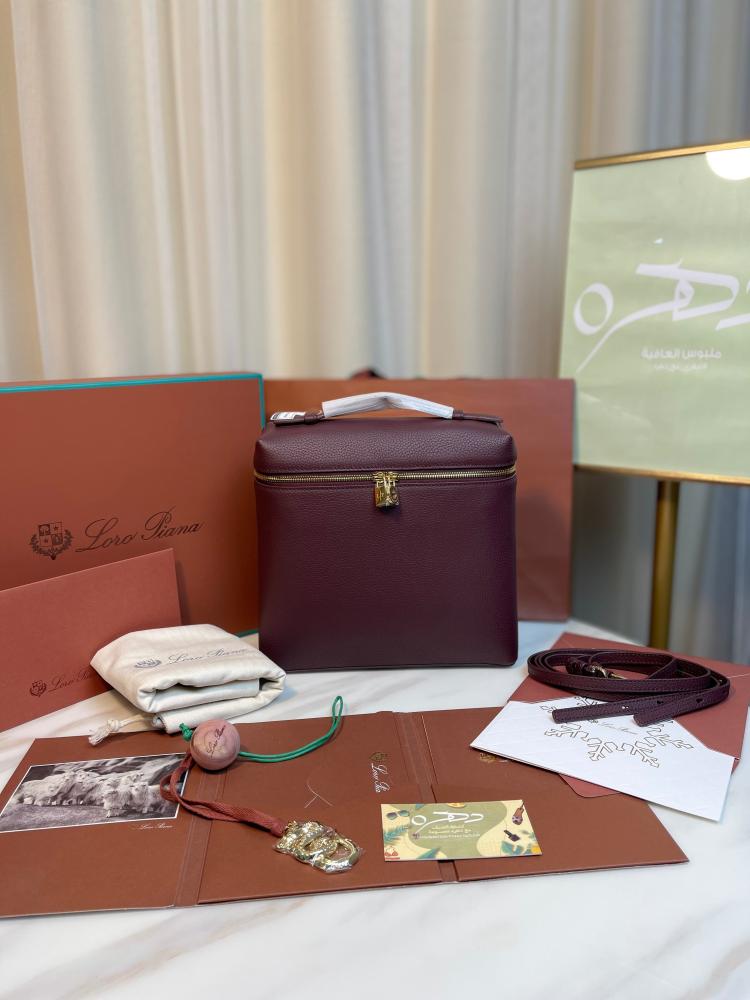 حقيبة ظهر اكسترا بوكيت من لوروبيانا - برغندي