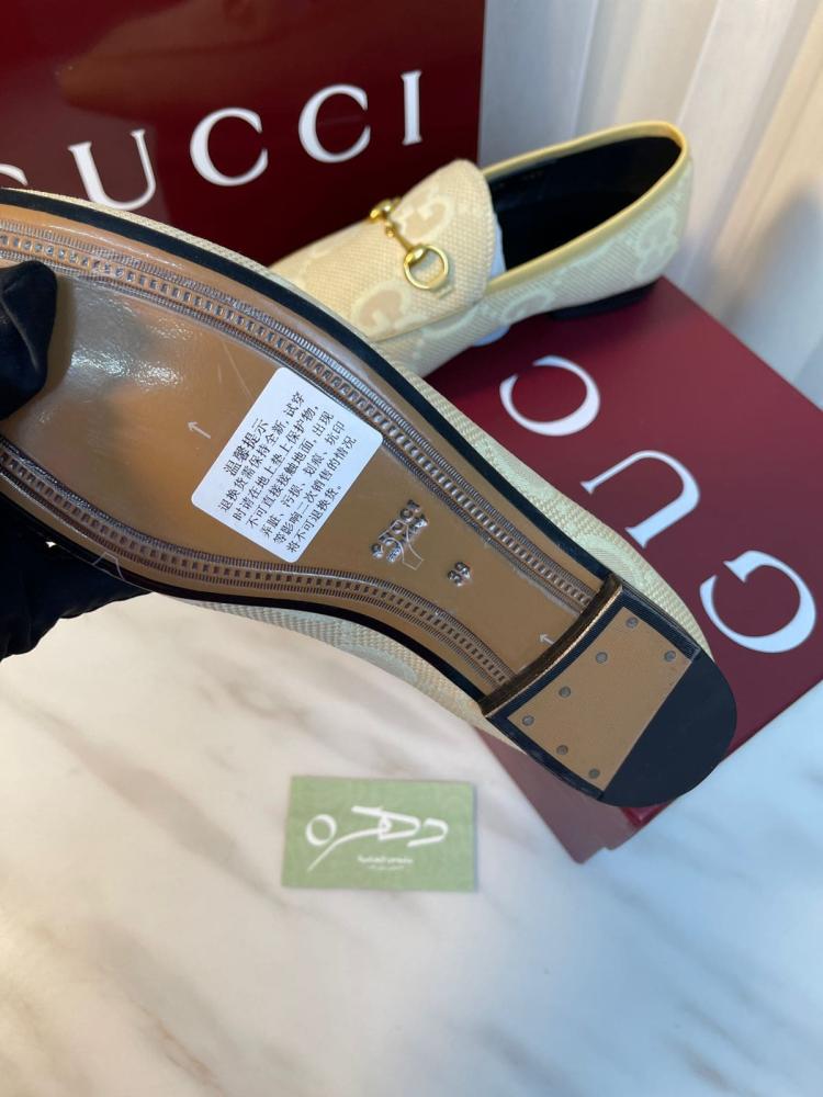 حذاء لوفرز غوتشي