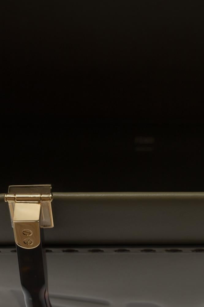 حقيبة فندي توت بشعار فندي روما أخضر زيتوني