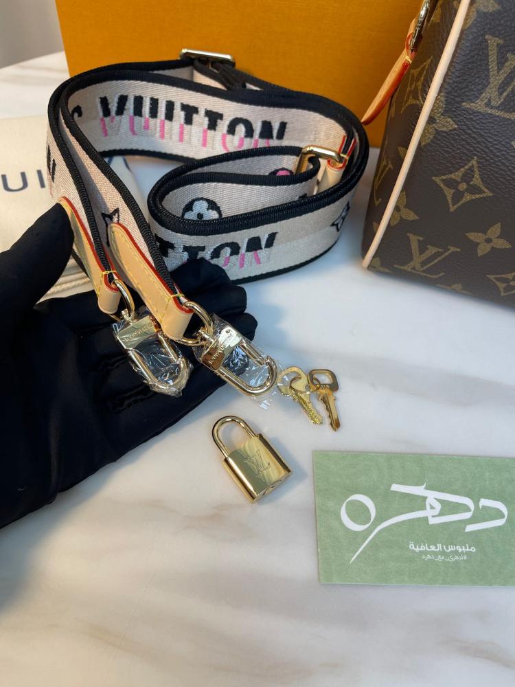 حقيبة سبيدي باندوليير من لويس فويتون مقاس 20