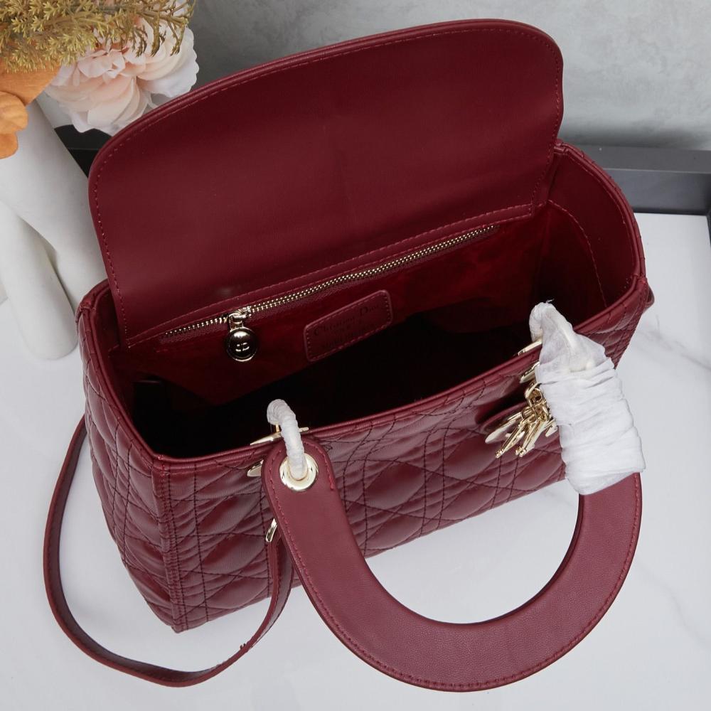 حقيبة ليدي ديور كبيرة 24 سم من كريستيان ديور - برغندي