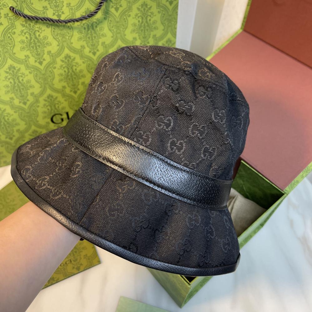 قبعة دلو من القماش بشعار GG مزدوج من قوتشي