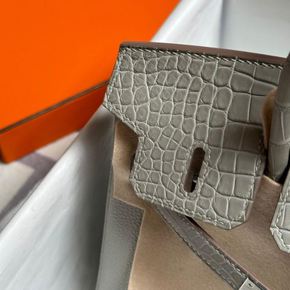 حقيبة بيركين تاتش بطبعة جلد التمساح غير اللامع - رمادي