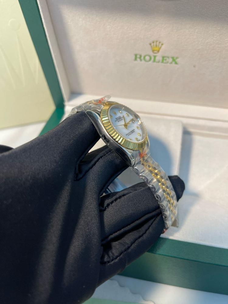 ساعة رولكس ديتجست فاكتوري بسوار فضي وذهبي  - 30 ملم