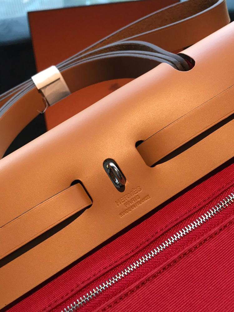 حقيبة هيرباج توال 31  بجلد بني من ايرميز